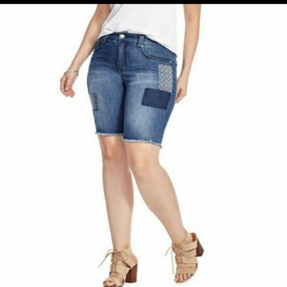 Melissa McCarthy Seven7 swimming silhouette system shorts
